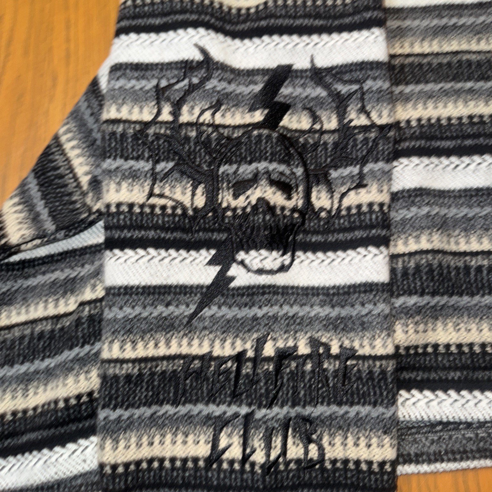 Stranger Things Pac Sun Exclusive Hellfire Club H… - image 3