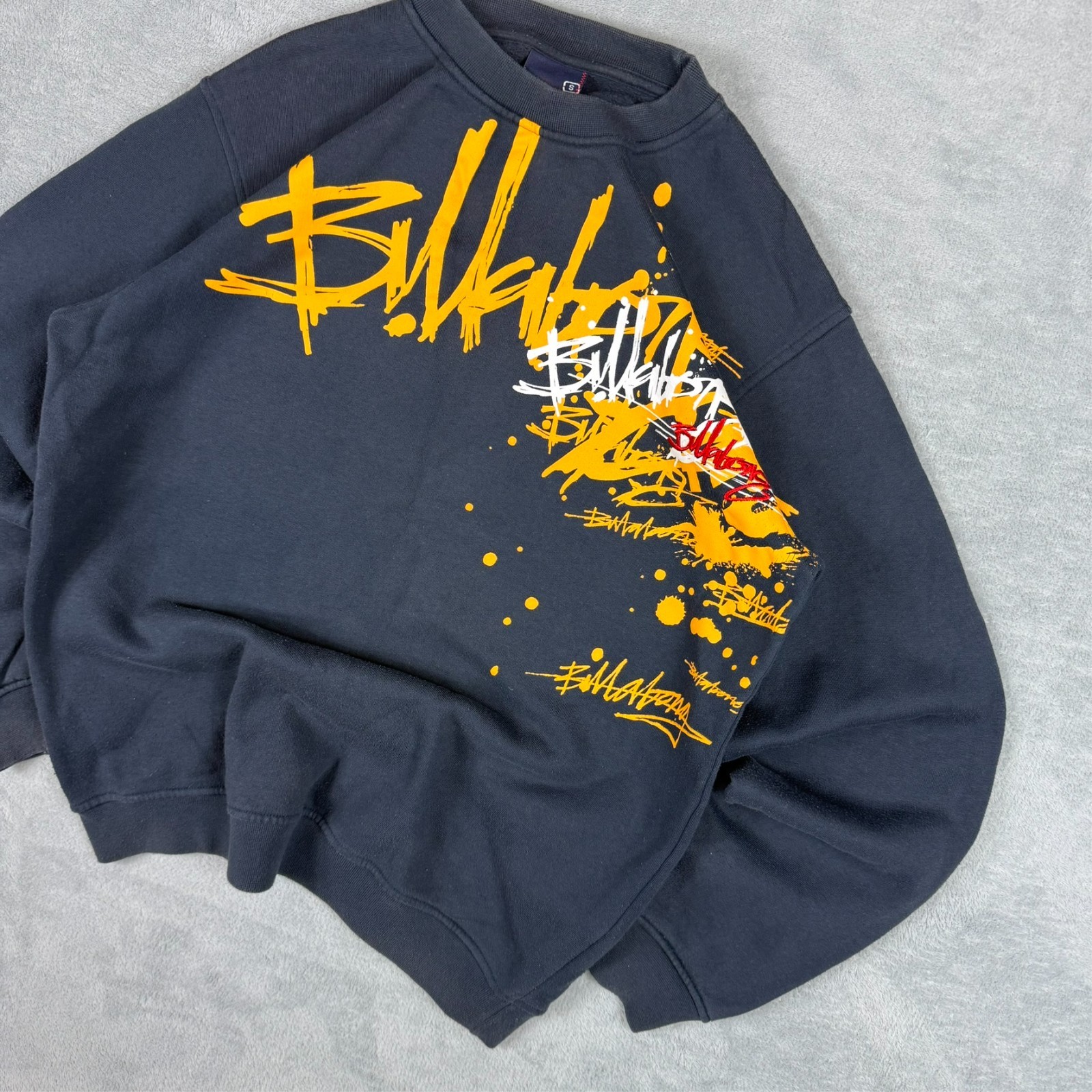 VTG Billabong 2000's Y2K Navy Yellow Graffiti Script Small Pullover Sweatshirt image 3