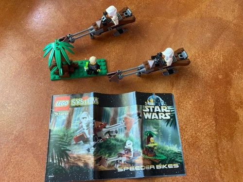 99% Complete LEGO Star Wars: Speeder Bikes (7128)