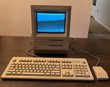 Apple Macintosh SE 1986, Model M5010, Tested  Working  W/ Keyboard  Mouse