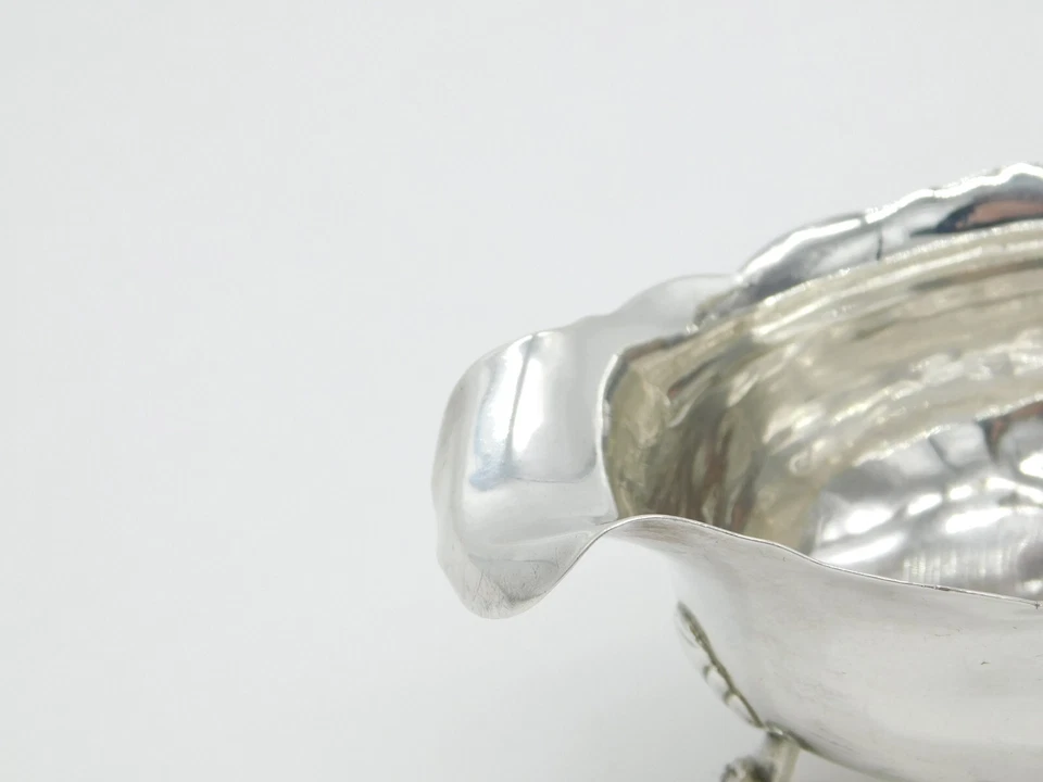 Antiguo bote de salsa con mango desplazado de plata esterlina Jorge II de 1744 Londres Foto 3 de 4