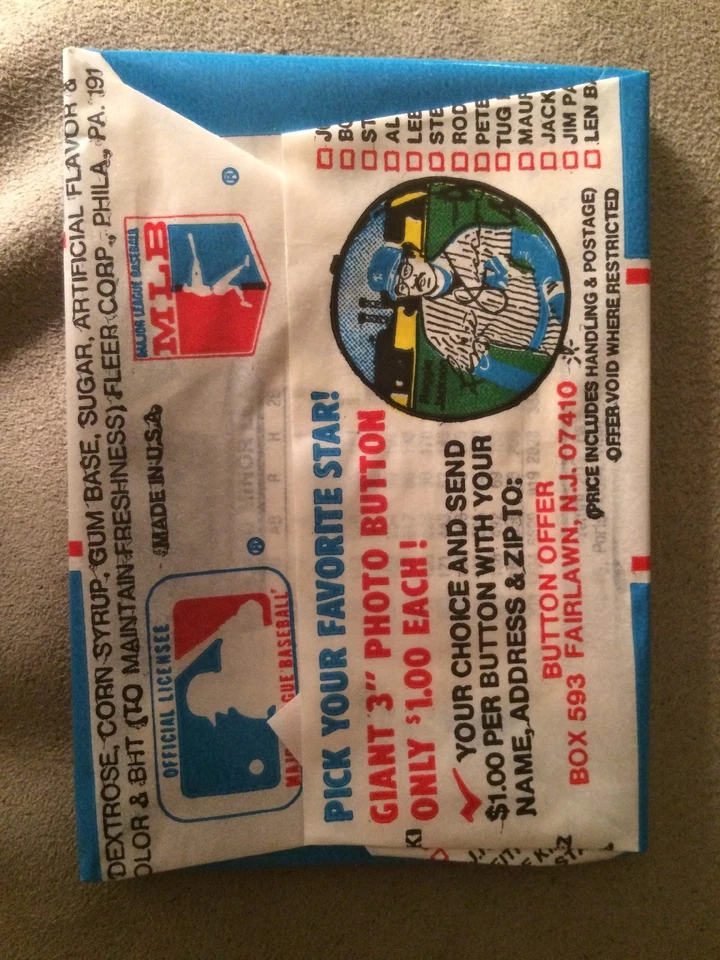 Paquete de tarjetas pegatinas Fleer Baseball Star 1981 Al Oliver Rangers mostrando en la parte posterior Foto 2 de 2