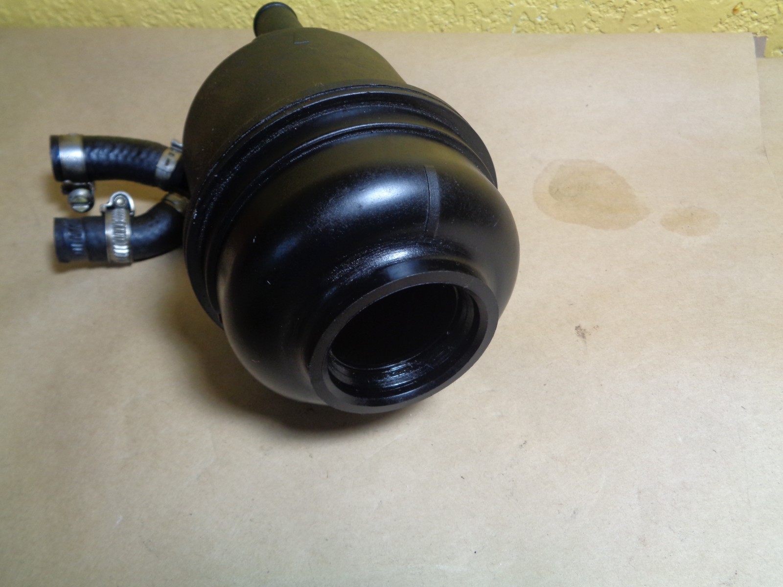 Ferrari 355,360 - Power Steering Tank W/ Hoses  / PAS Tank # 167002