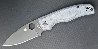 NEW! Spyderco Shaman Black Rex 76, Blue Jean Canvas Micarta, St Nick's Exclusive