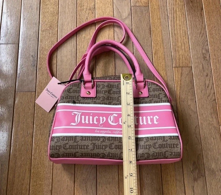 Bolsa tiracolo rosa nova com etiquetas Juicy Couture estampa de logotipo - Imagem 3 de 4