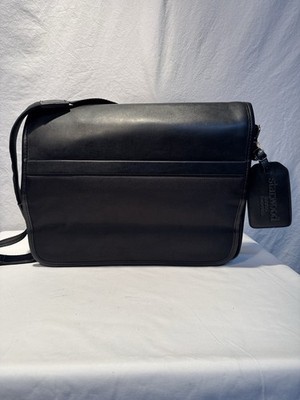 Men's Classic Black Messenger Bag with Luggage Tag
