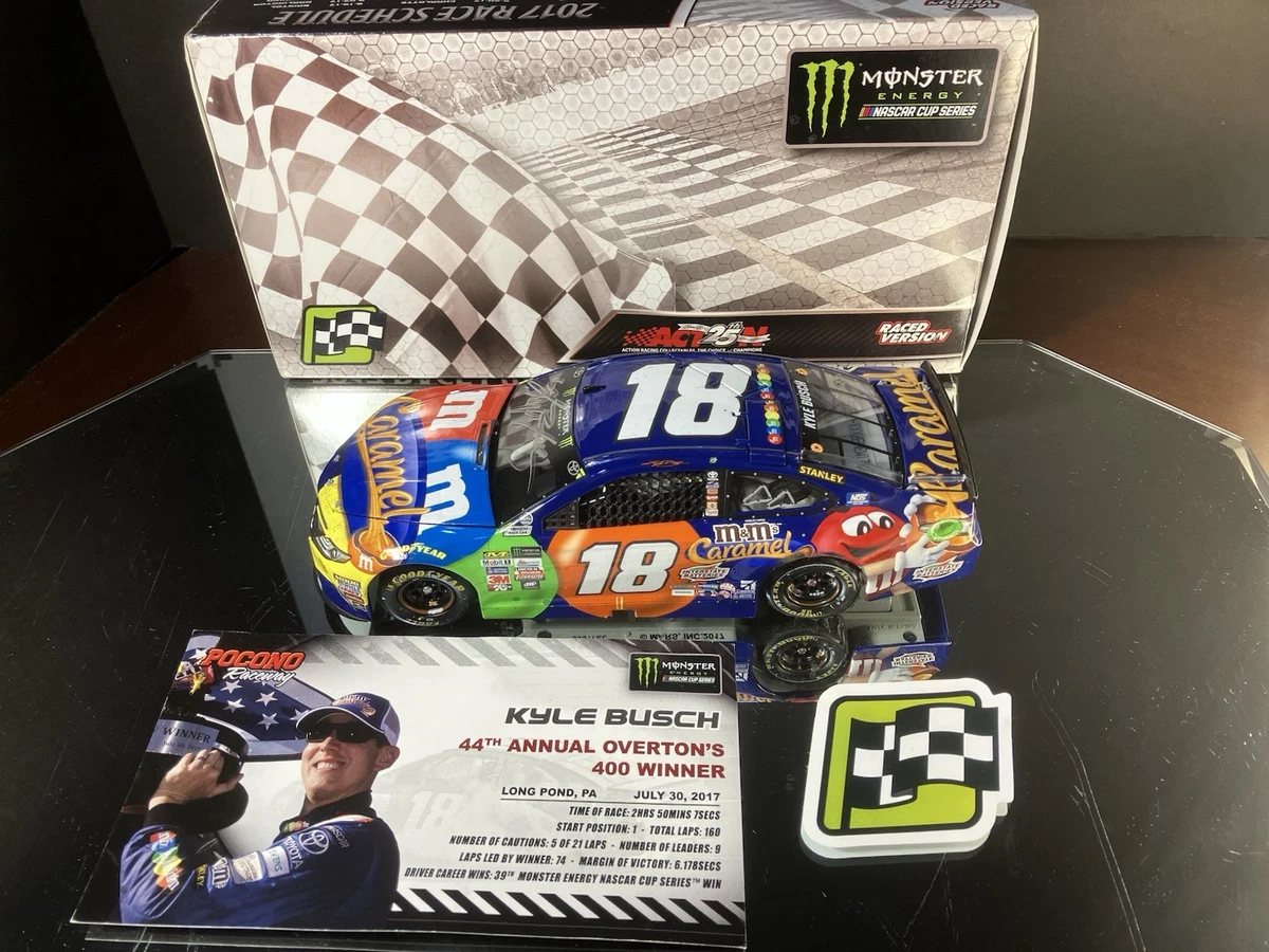 日本正式代理店 NASCAR 1/24 2017 #18 カイル・ブッシュ 直筆サイン