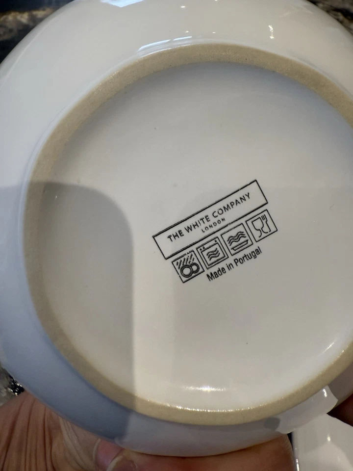 The White Company Portabello Dining Set 27 Pieces. 6 Settings Plus Serving Dish - Image 4 of 4