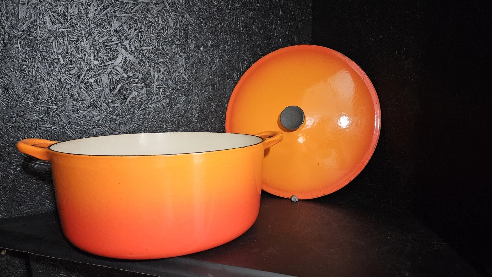 VTG Cousances Le Cruset #28 Flame Color Dutch Oven Pre 1980 As Is HUGE SIZE!