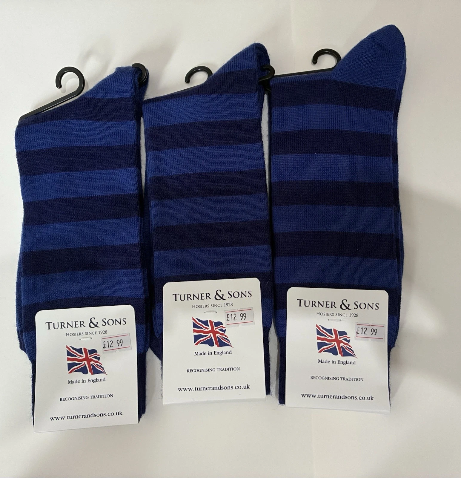 3 Pairs Turner & Sons Merino Wool Socks UK 9-11.5 Blue Striped Made in England
Opens in a new window