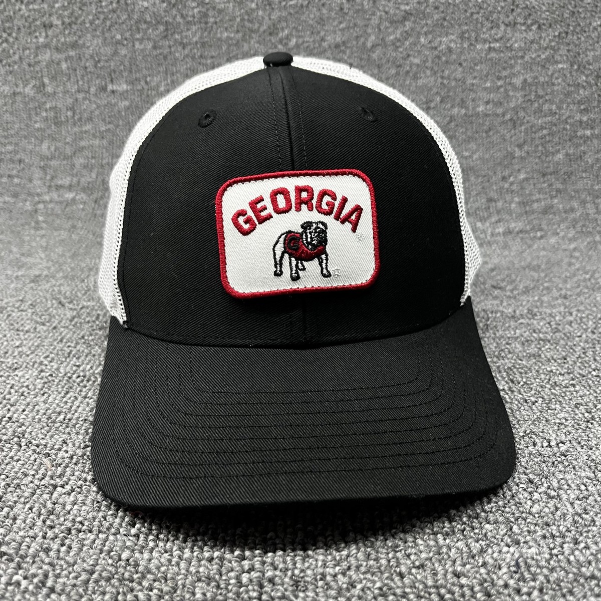 Georgia Bulldogs Trucker Hat Snapback Black White Red Bulldog Patch NCAA Cap