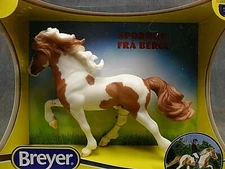 Breyer NEW * Sporour fra Bergi * 1844 Pinto Icelandic Traditional Model Horse
