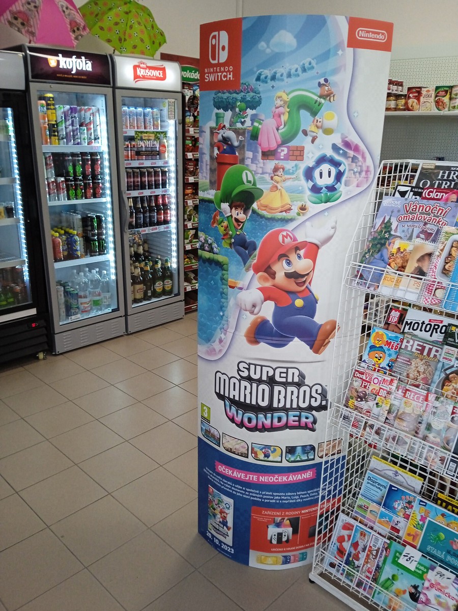 New Super Mario Bros.店頭ディスプレイ Super Mario Bros Wonder store displej promo standee Nintendo