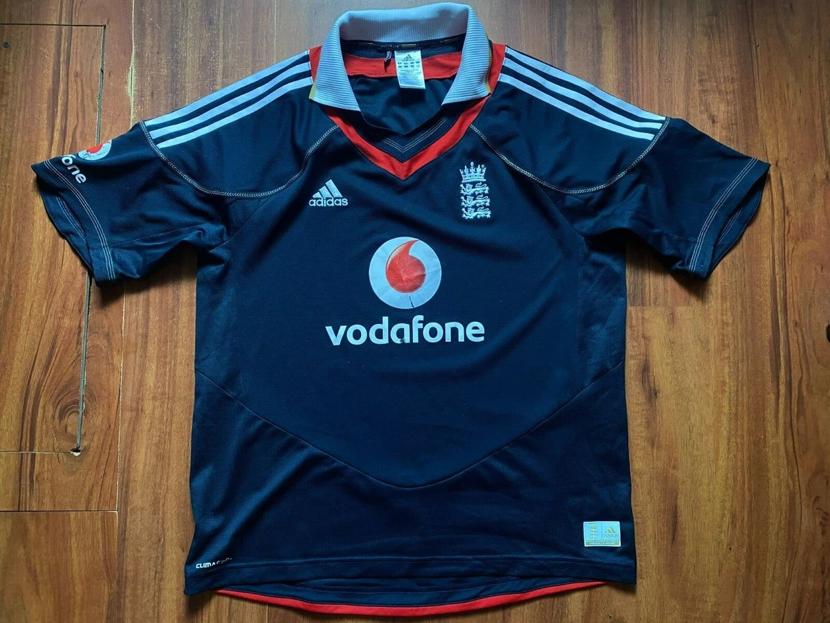 Adidas england football shirt 2025
