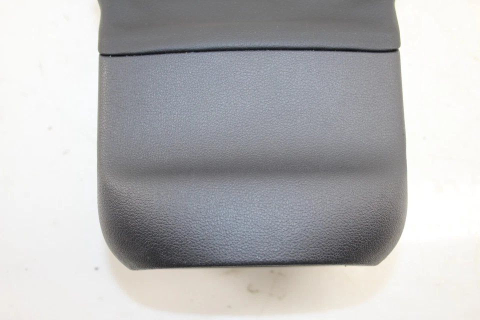 2015-2021 Volkswagen GTI Steering Shroud Trim Cover OEM Foto 3 de 4