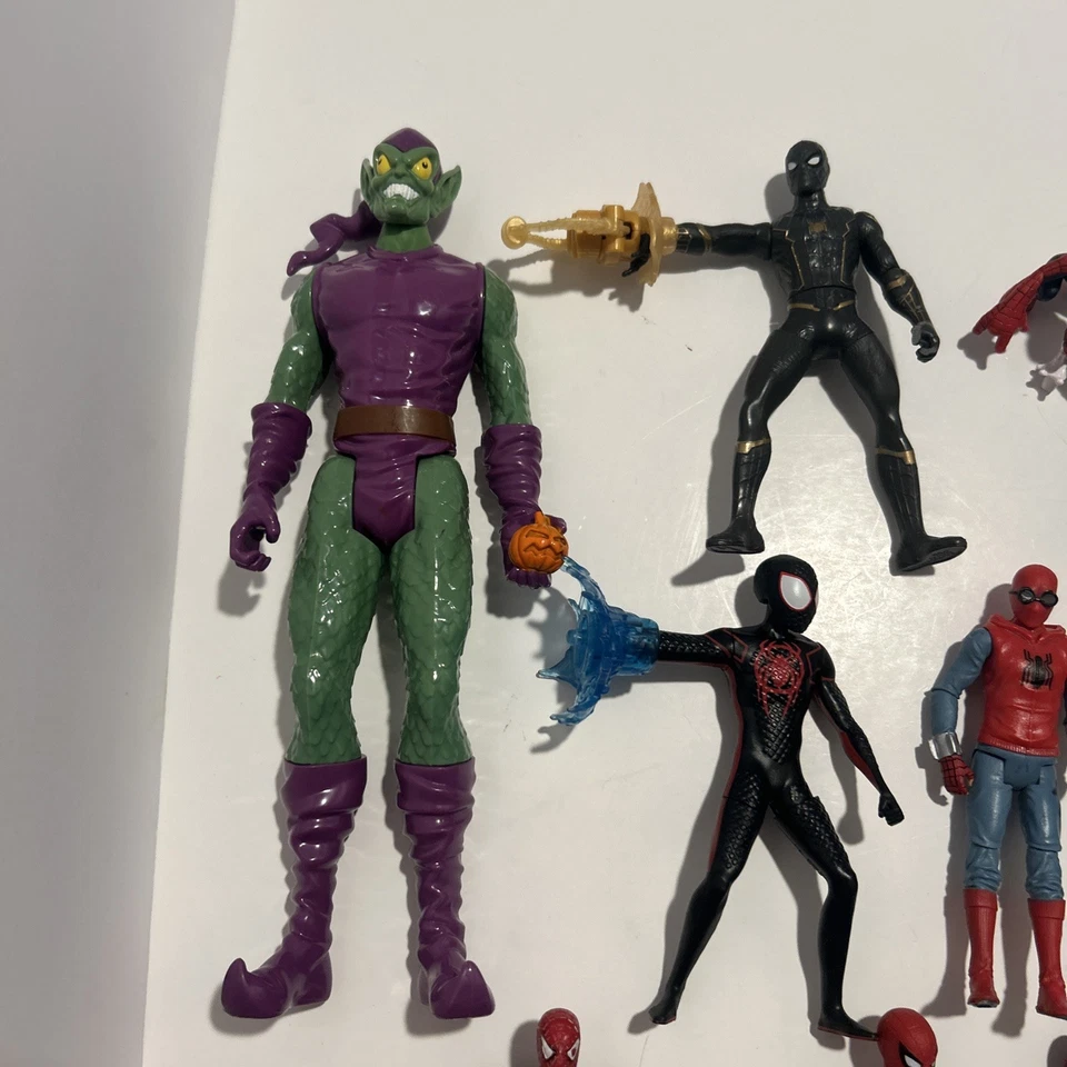 Lote De 15 Figuras De Hombre Araña De Colección/Modernas Toybiz, Tiene que Marvel Legends Marvel Foto 4 de 4