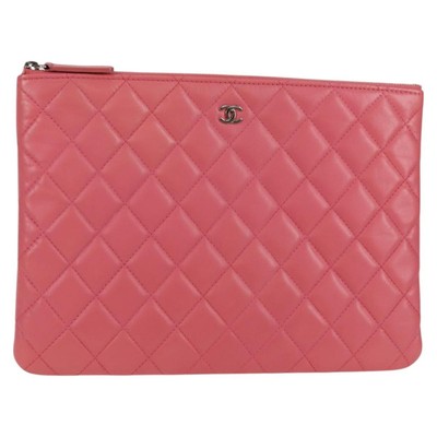 Chanel O Case Clutch Gesteppt Lammfell Rosa Leder