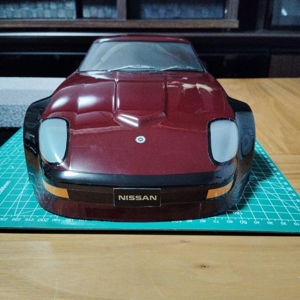 1/10 Nissan 240 Z Maroon Color Spare Body with Chrome Wheels - Image 4 of 4