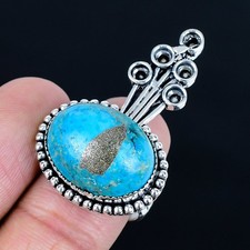 Graceful Arizona Turquoise Gemstone 925 Sterling Silver Ring Size 7.5