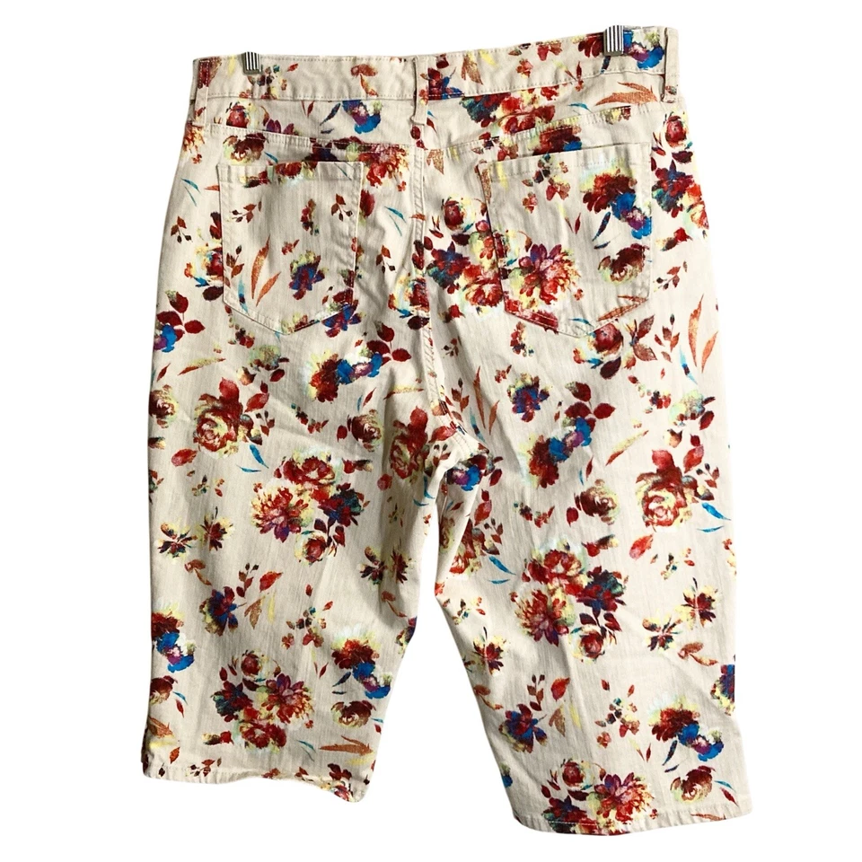 Gloria Vanderbilt Jeans Women 18 Cream Beige Red Floral Skimmer Capri Stretchy - Image 2 of 4