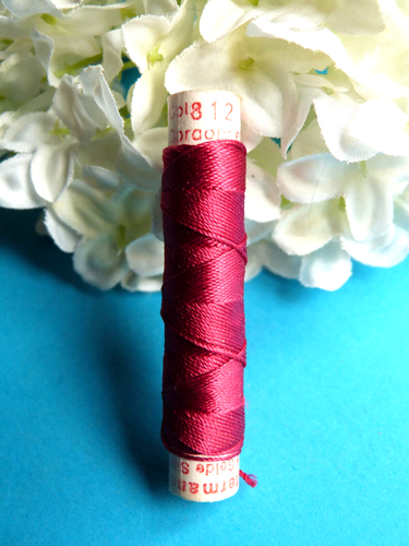 985B / Superb Coil Old Drawstring Silk Gutermann Domo " Red " N° 812 - Picture 2 of 2