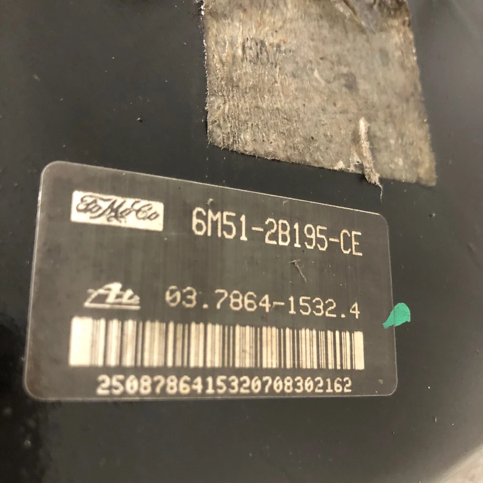 FORD FOCUS MK2 08-10 1.6 TDCI BRAKE SERVO MASTER CYLINDER 6M51-2B195-CE - Image 2 of 2