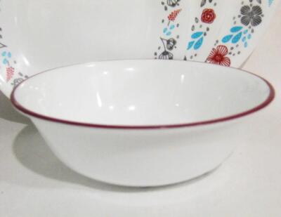   Corelle NORDIC BLOOM 18-oz SOUP BOWL Cereal Salad *Rasberry Red Rim