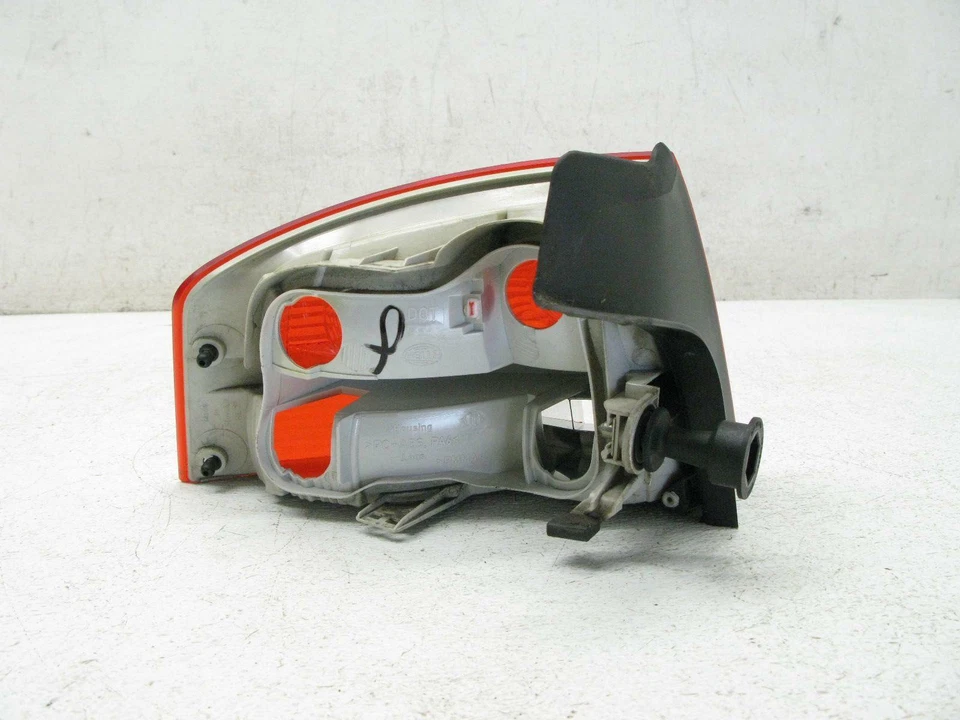 💚 05-08 AUDI A4 S4 RS4 SEDÃ LANTERNA TRASEIRA LÂMPADA DE FREIO PASSAGEIRO DIREITA - Imagem 2 de 4