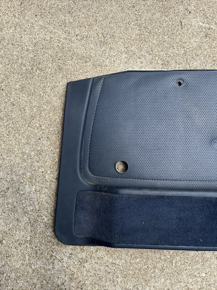 Panel de puerta interior paso delantero azul BMW E28 528e 528I 533I OEM Foto 2 de 4