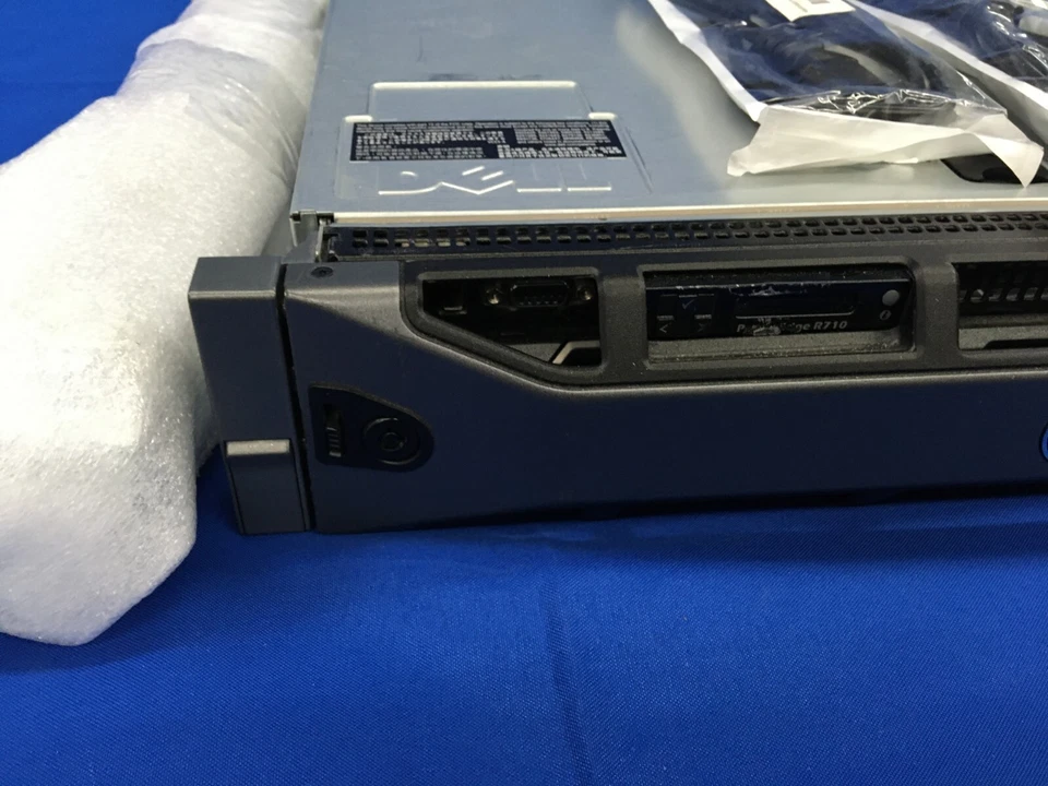 Dell PowerEdge R710 - 2U- 2x Xeon X5650- 8GBx4 RAM- 160GB SATA, 4TB 7.2K SAS HHD - Image 4 of 4