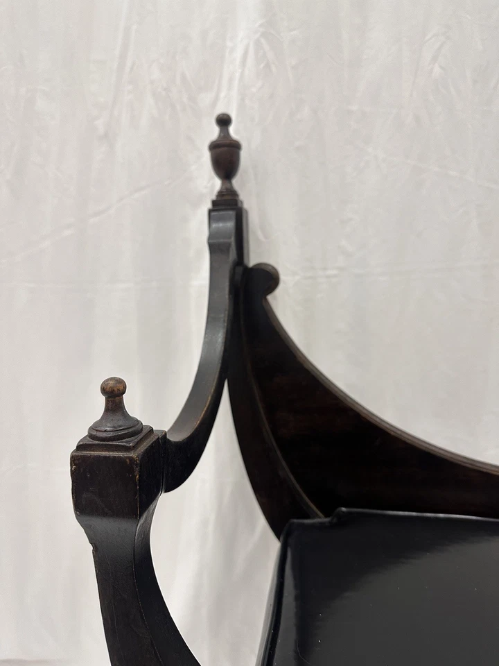 Italian Neoclassical Hall Bench  - Image 4 of 4