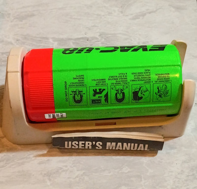 EVAC-U8 Emergency Escape Smoke Hood w/ User's Manual Green/Red MPN A00177721