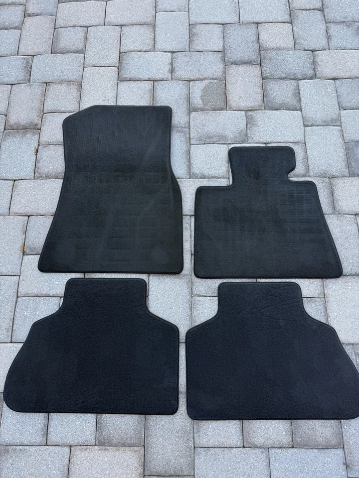 Tapetes de assoalho BMW X5 2018-2023 OEM preto número da peça 7478825-09 - Imagem 3 de 4