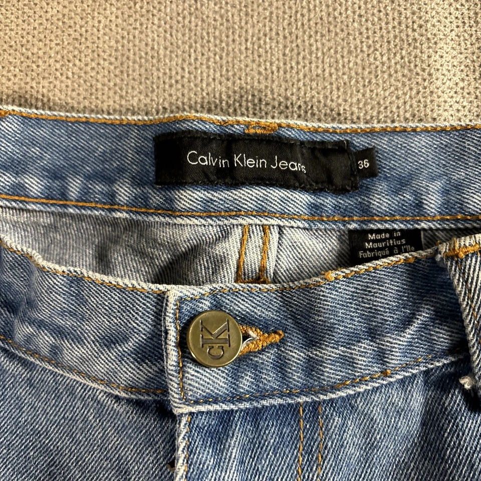 Calvin Klein Shorts Denim Shorts Hombre 36 Foto 2 de 4