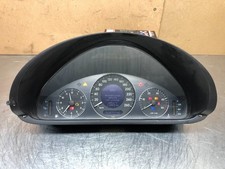 Mercedes-Benz CLK A209 C209 2004 Diesel Geschwindigkeitsmesser Cockpit 130kW