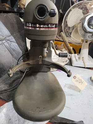 KitchenAid Matte Gray Professional 6 6qt series works read description (2774)