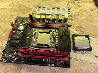 QIYIDA X99 H9S LGA 2011-3 / 16GB ECC RAM / XEON E5 - 2630V4 + 2697V3