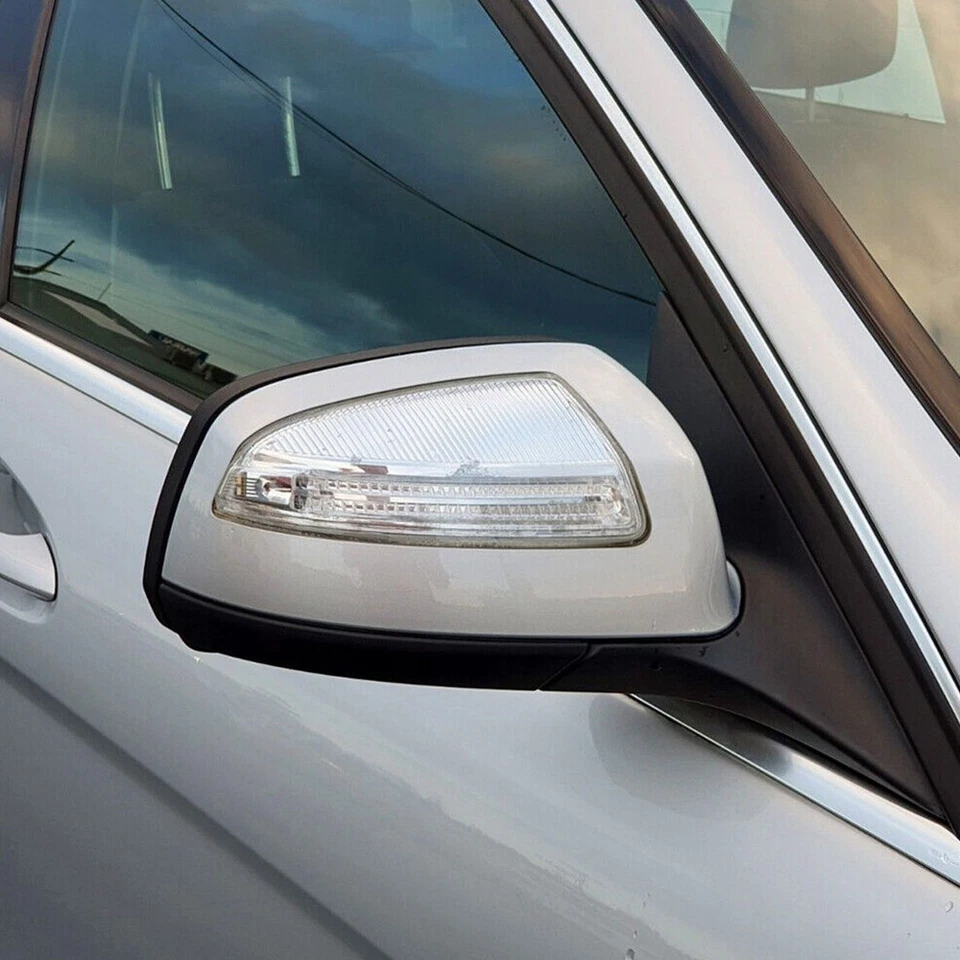 RIGHT LED CAR SIDE MIRROR LIGHTS Fit MERCEDES BENZ C300 C350 2008-2012 2008-2011 - Image 3 of 4