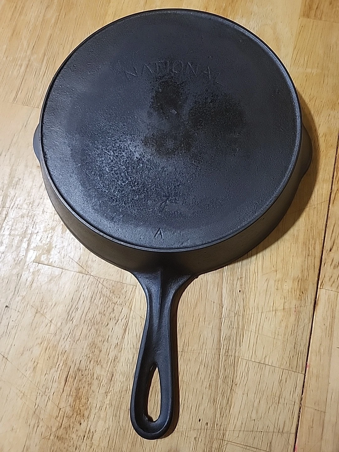 1930's National No.7A Cast Iron Skillet. Restored Spinner, has a wobble.