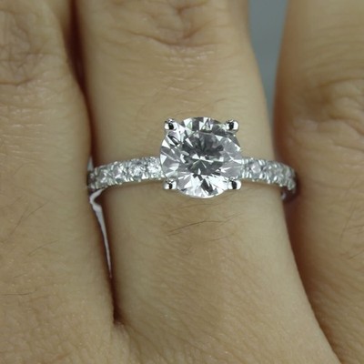 1 1/4 CT Diamond Engagement Ring Round Cut D/VS1 - VS2 18K White Gold Size Selec
