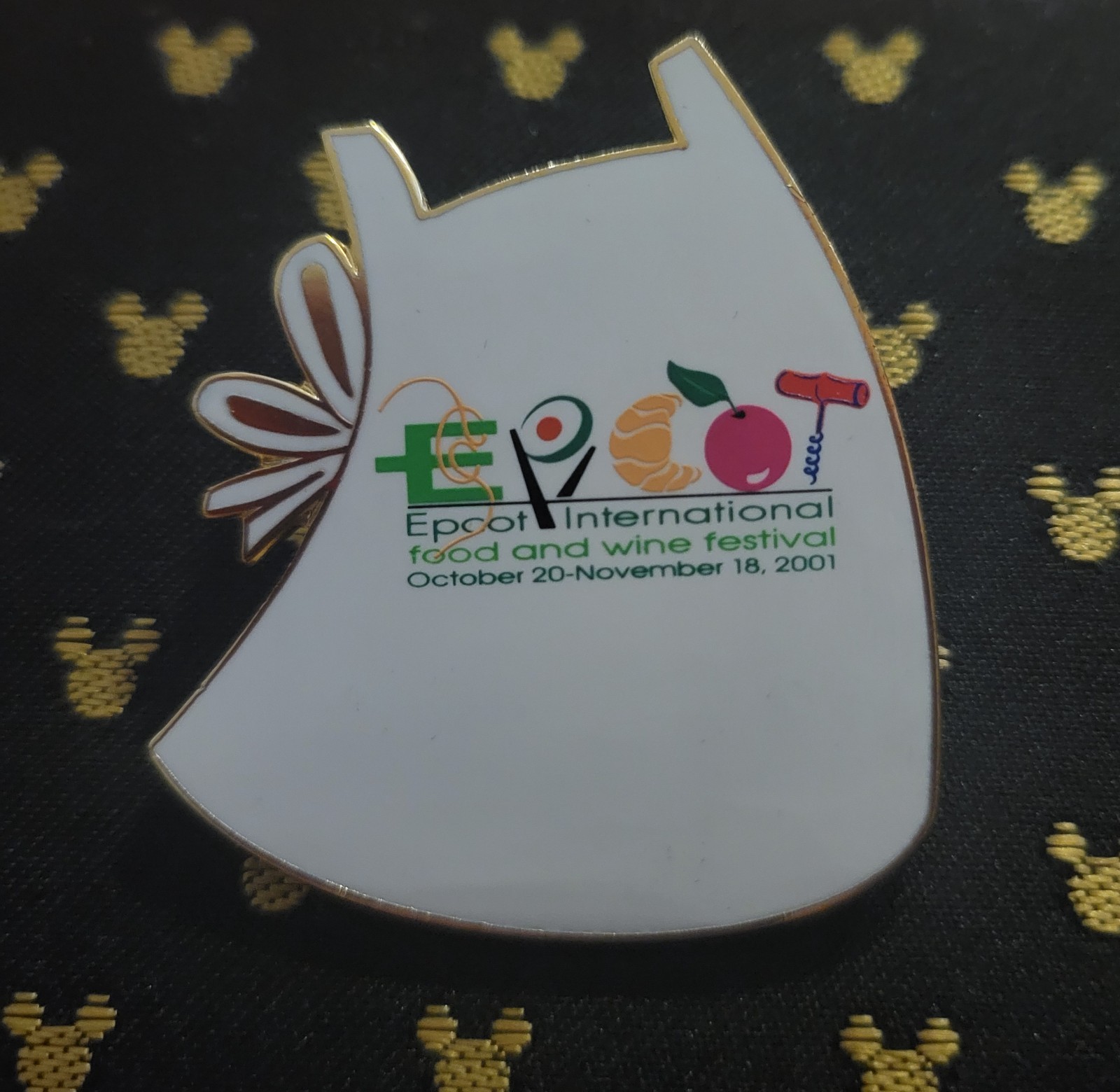 Disney EPCOT Food & Wine Festival 2001 Apron Pin LE 5000 WDW Rare Chef