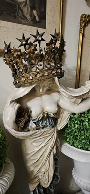 French Santos Bronze crown with little diamond looking stones in bronze. - Photo 1/4