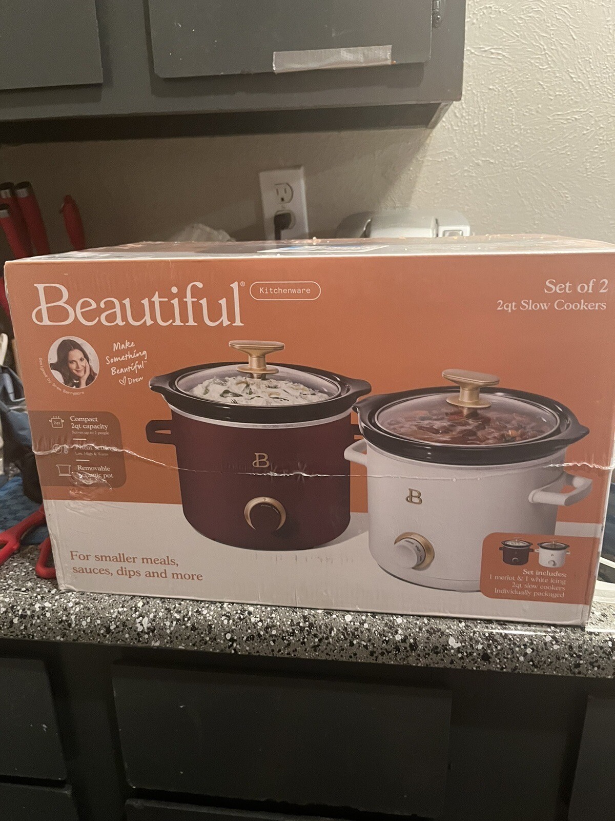 Beautiful 2 qt Slow Cooker Set, 2Pack, White Icing and Merlot by Drew