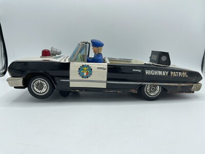 VINTAGE DAIYA JAPAN TIN METAL CHEVY CONVERTIBLE MYSTERY ACTION