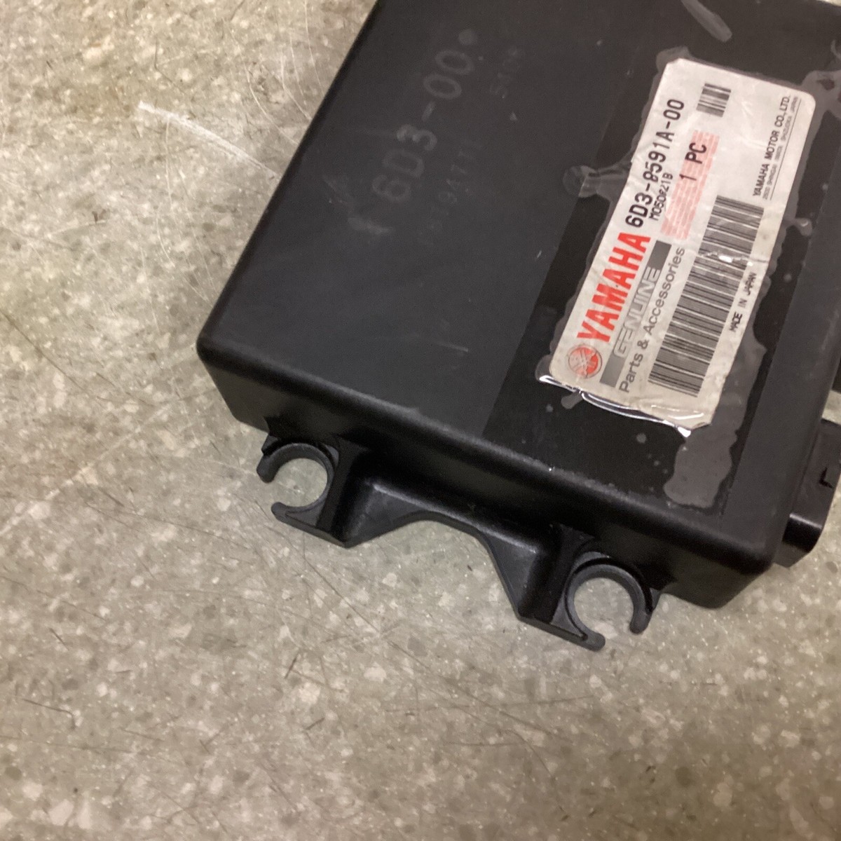 s-l1200.jpg s-l1200.jpg
