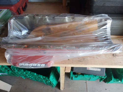 Moroso 20401 Bbc Oil Pan Engine Oil Pan, Street / Strip, Rear Sump, 7 qt, 8 in D