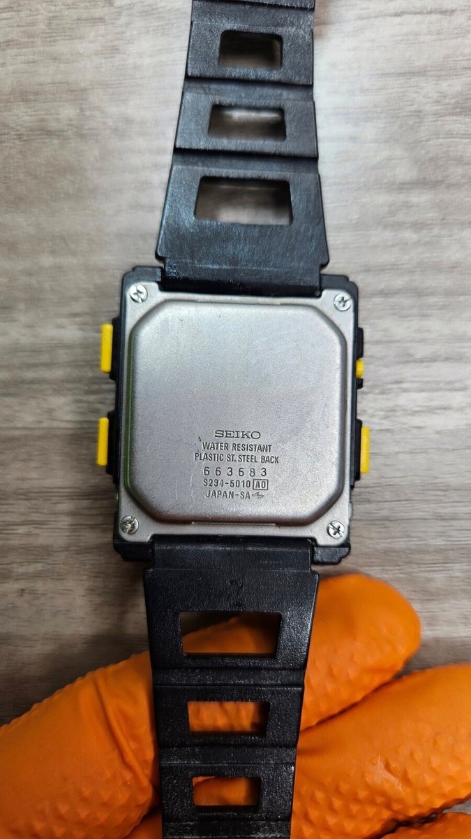 Seiko Vintage Pulsemeter Sensor Watch-S234-5010 A0 Aliens