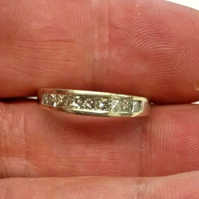 Solid diamond deals band