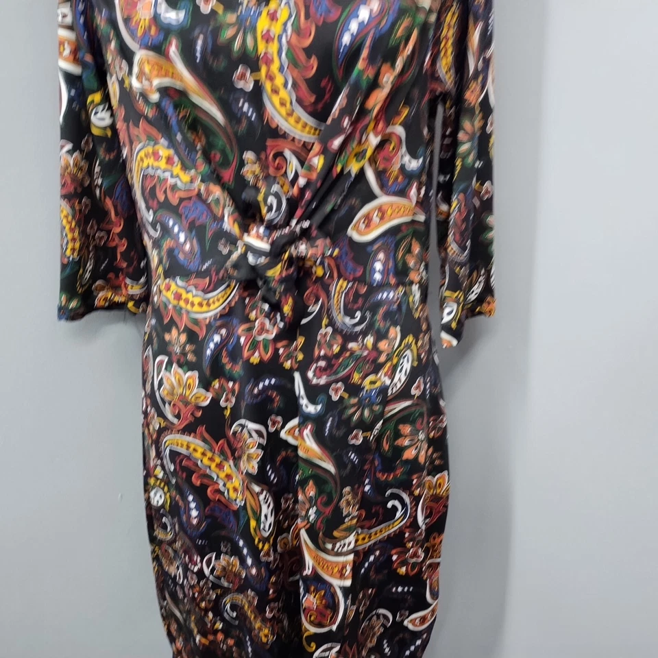 Vestido Vaina Colección NY Para Mujer Grande Multi Negro Cachemira Elastizado Corbata Frontal Foto 4 de 4