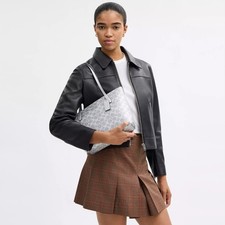 Image of NWT CW396 Fiona Zip Tote Bag In Signature Canvas Leather $298